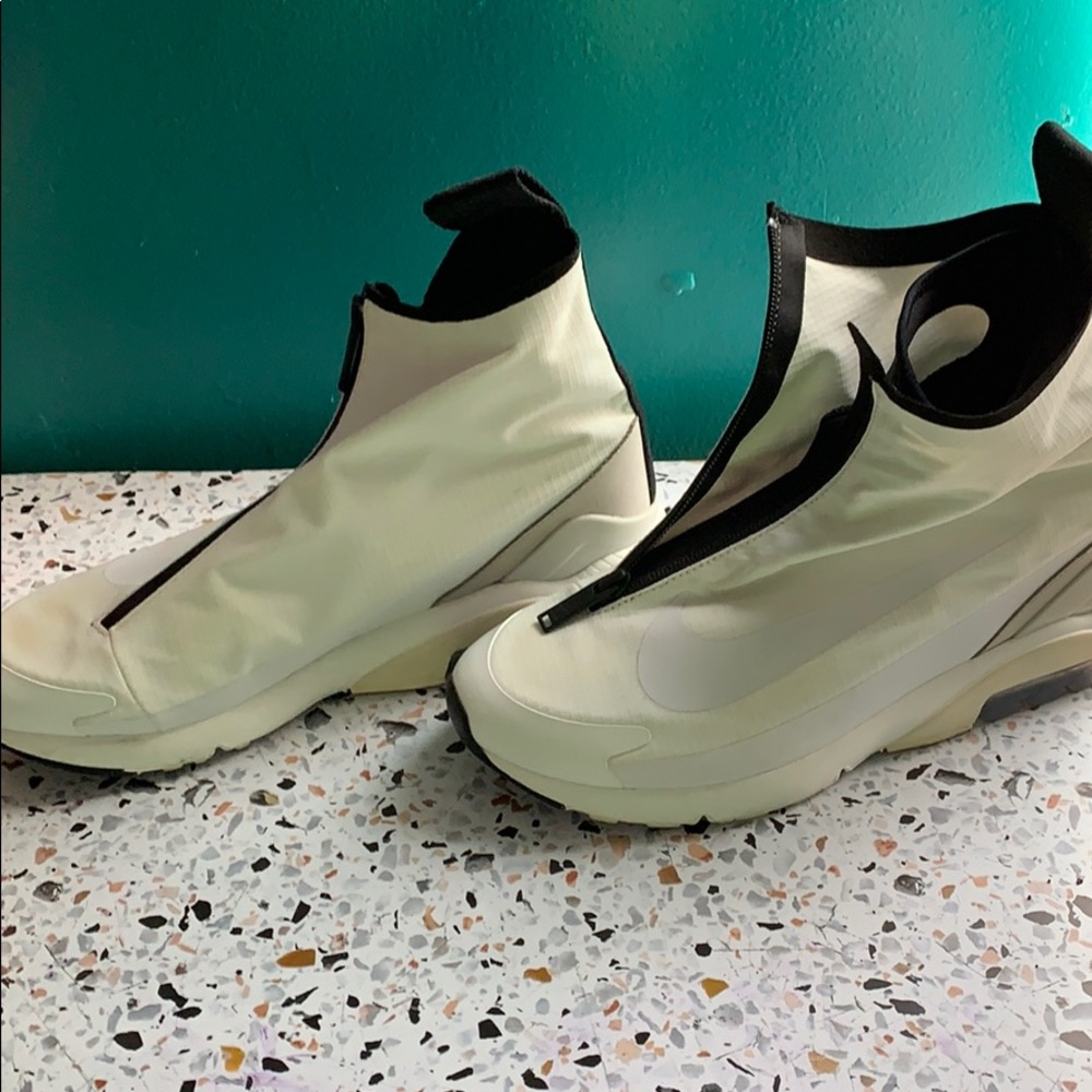 Nike Ambush 180